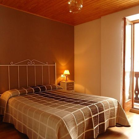 Apartaments La Llucana بارويرا المظهر الخارجي الصورة
