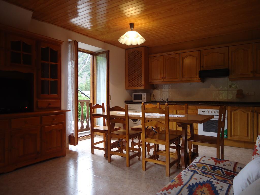 Apartaments La Llucana بارويرا المظهر الخارجي الصورة