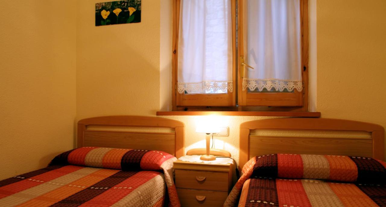 Apartaments La Llucana بارويرا الغرفة الصورة